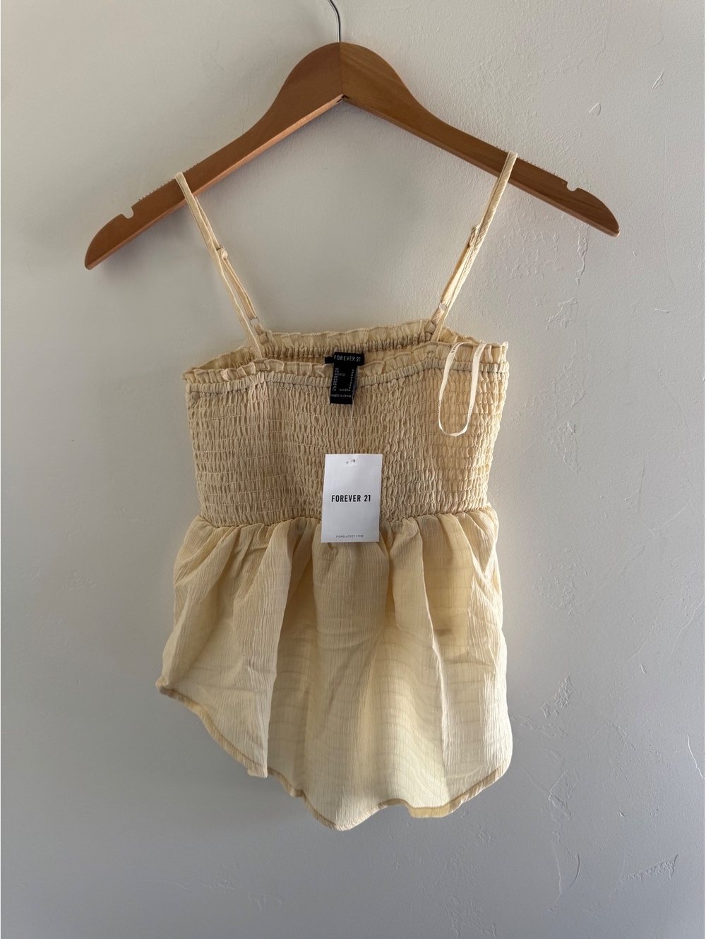 Forever 21 Cream Smocked Babydoll Cami Tank Top Size Small NWT